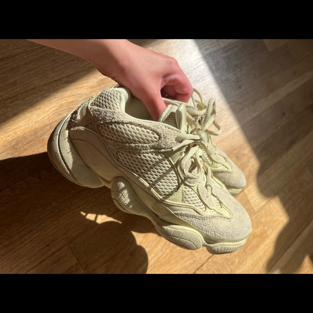 Yeezy Adidas 500 in Super Moon Yellow size 6 mens